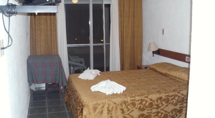 Piriápolis San Remo Terrazas Hotel מראה חיצוני תמונה